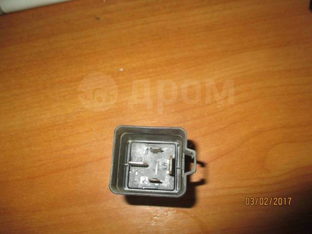 Купить Реле обогрева лобового стекла VW Passat [B6] 2005-2010 ...