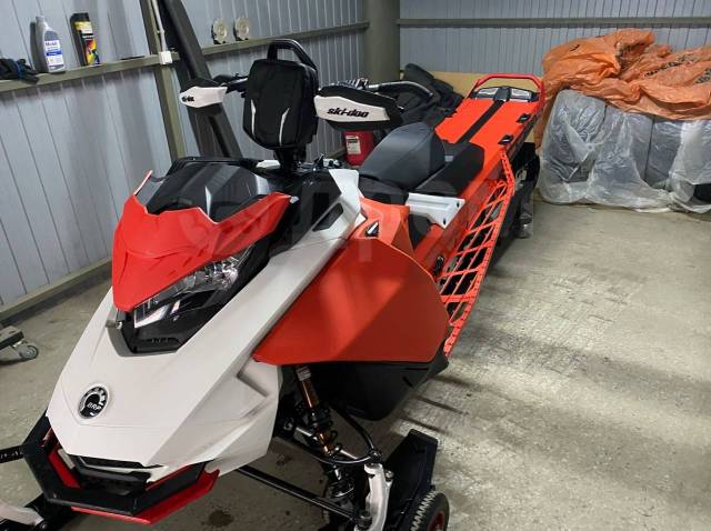 BRP Ski-Doo Summit X. ,  ,   