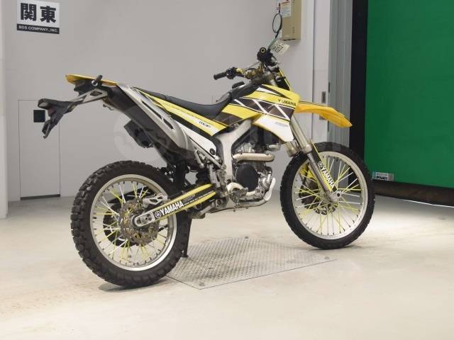 Yamaha WR 250R. 250. ., , ,  .     