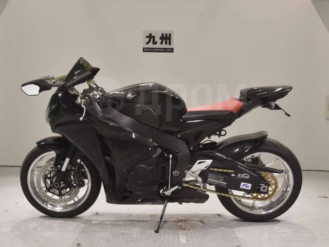 Honda CBR 1000RR Fireblade. 1 000. ., , ,  .     