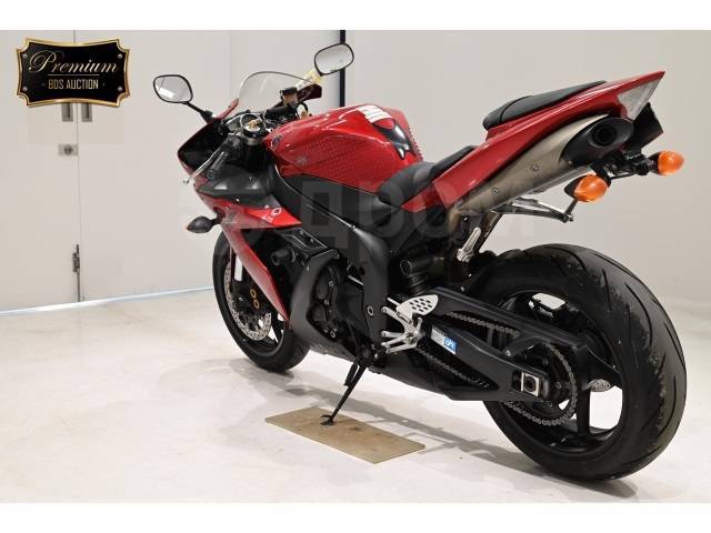 Yamaha YZF-R1. 1 000. ., , ,  .     