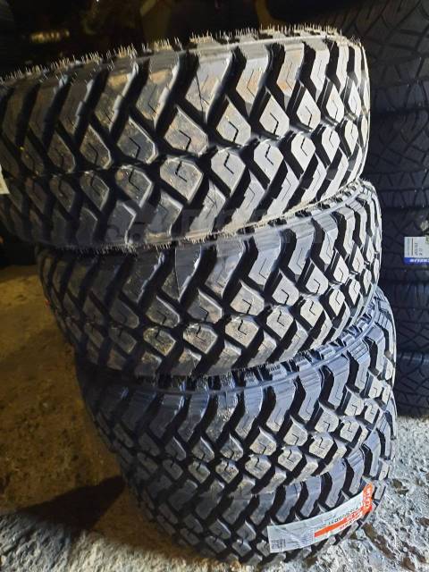 独創的 MAXXIS マキシス RAZR 285/70r17 150プラド タイヤ - abacus-rh.com