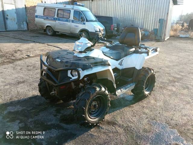 Polaris Sportsman Touring 570. ,  \,   