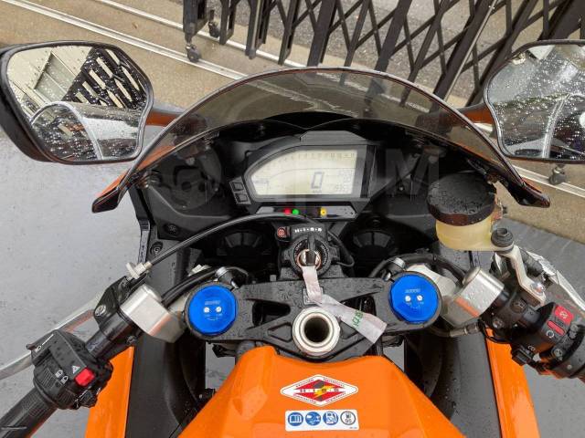 Honda CBR 1000RR Fireblade. 1 000. ., , ,  .     