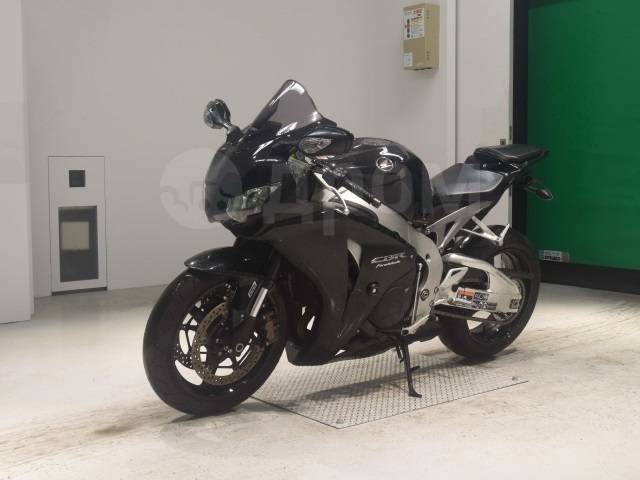 Honda CBR 1000RR Fireblade. 1 000. ., , ,  .     