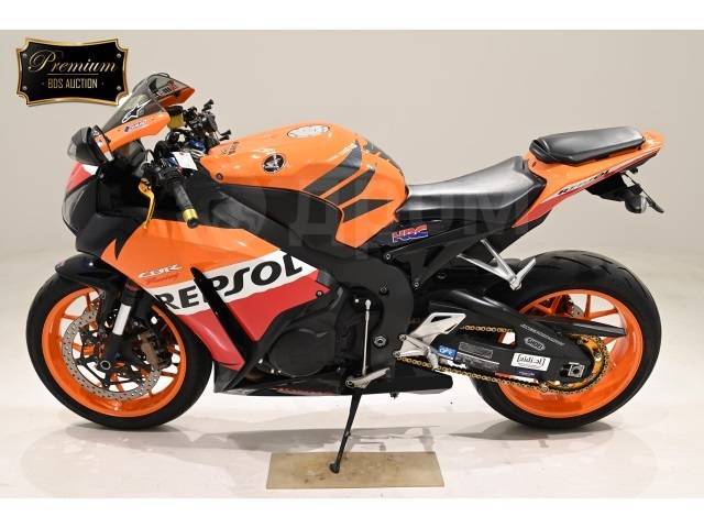 Honda CBR 1000RR Fireblade. 1 000. ., , ,  .     