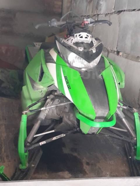 Arctic Cat M 8000 HCR. ,  ,   