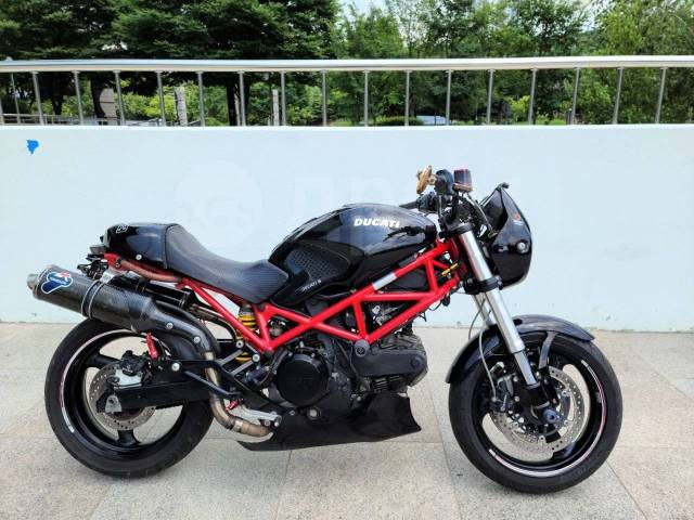 Ducati Monster 695. 700. ., , ,  .     