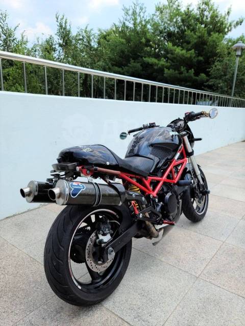 Ducati Monster 695. 700. ., , ,  .     