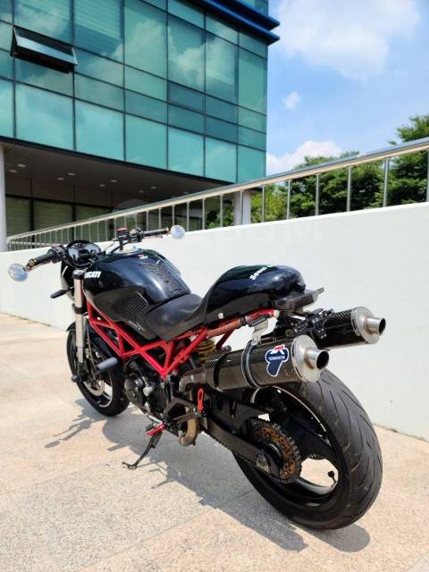 Ducati Monster 695. 700. ., , ,  .     