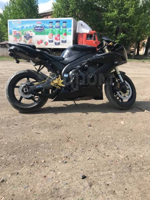 Yamaha R1. 1 000. ., , ,   