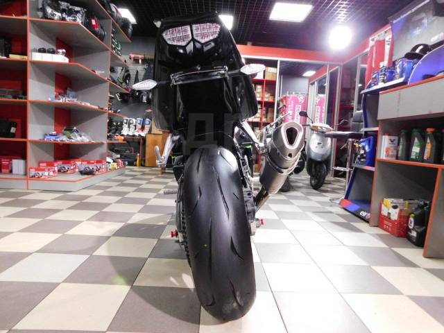 Yamaha YZF-R6. 600. ., , ,  .     