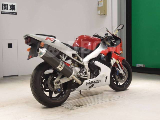 Yamaha YZF-R1. 1 000. ., , ,  .     