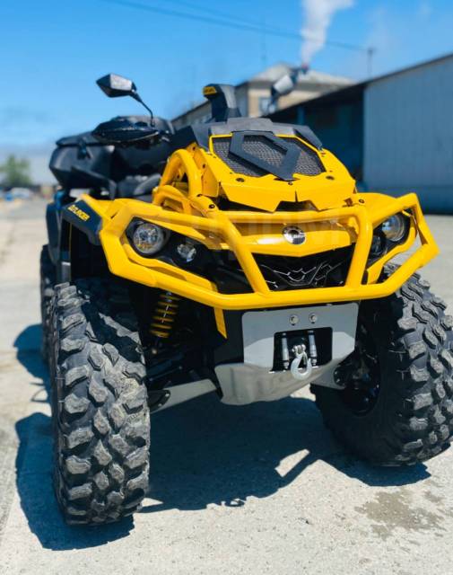 BRP Can-Am Outlander 1000R X MR. ,  \,   