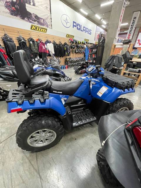 Polaris Sportsman X2 550. ,  \,   