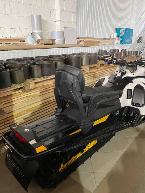 BRP Ski-Doo Renegade X. ,  ,   