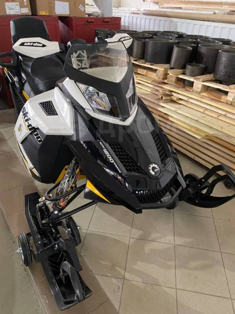 BRP Ski-Doo Renegade X. ,  ,   