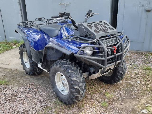 Yamaha Grizzly 550. ,  \,   