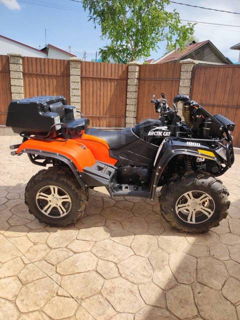 Arctic Cat Mudpro 1000. ,  \,   