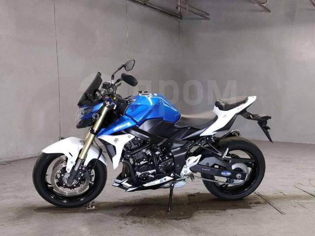 Suzuki GSR 750. 750. ., , ,  .     