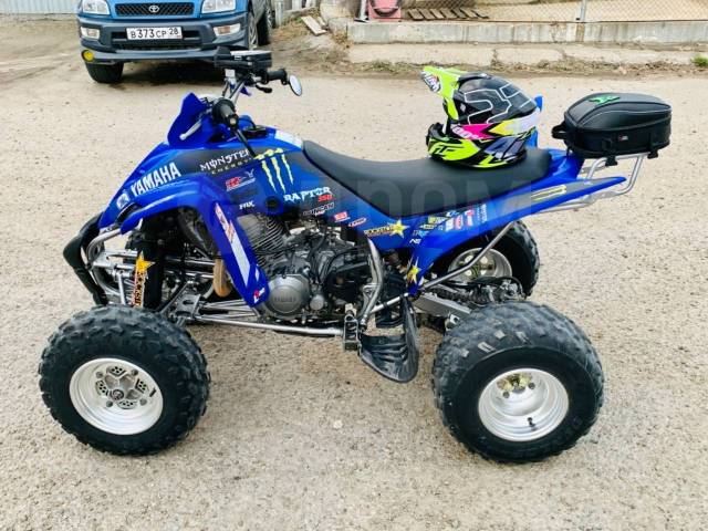 Yamaha Raptor. ,  \,   