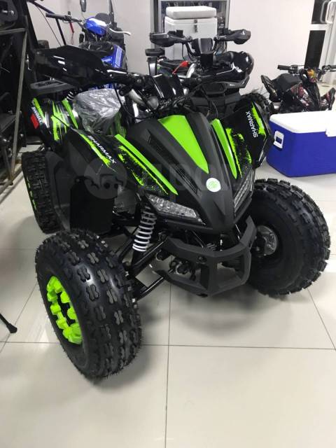 Квадроцикл sharmax cross. Квадроцикл кроссовый Sharmax 180 cc. Квадроцикл Sharmax 200cc Cross. Квадроцикл 180 кубов Шармакс. Квадроцикл Sharmax 180 Cross cc чёрно зелёный.