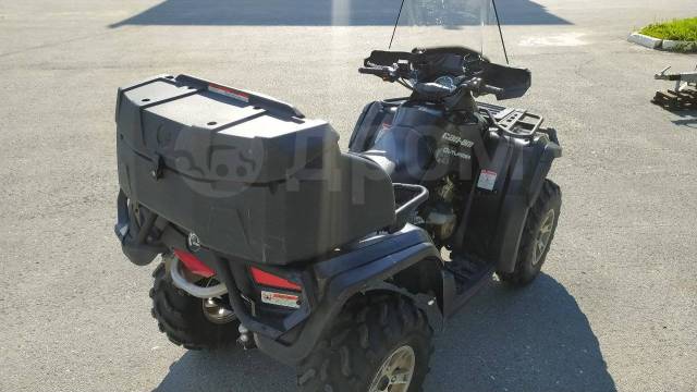 BRP Can-Am Outlander Max 800 XT. ,  \,   