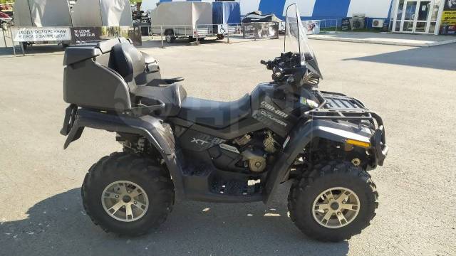 BRP Can-Am Outlander Max 800 XT. ,  \,   