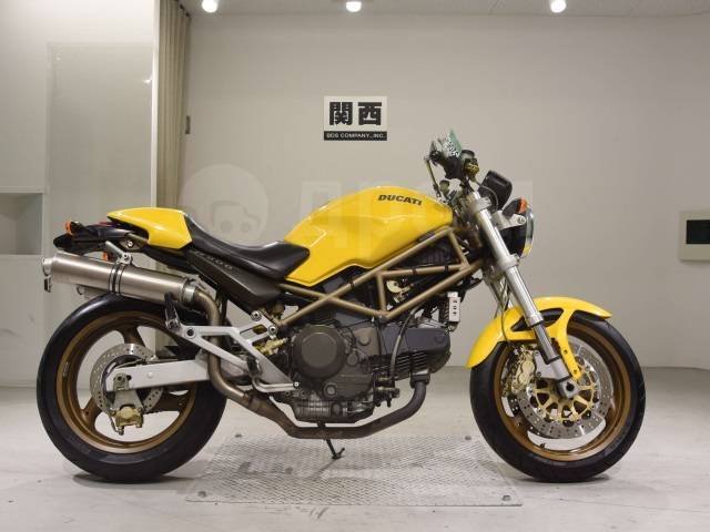 2000 ducati monster 900