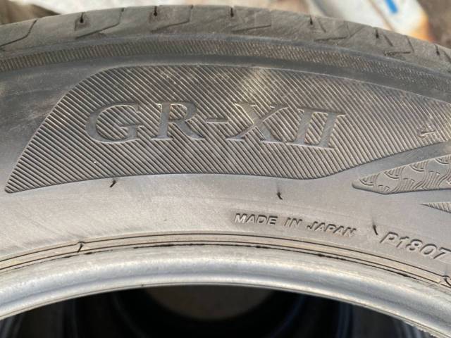 Bridgestone Regno GR-XII, 215/55 R17, 17