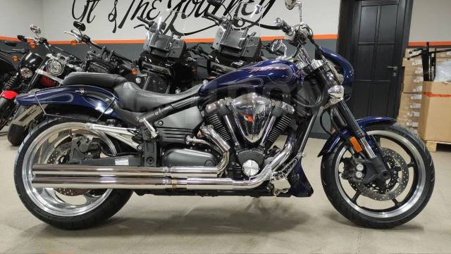 Yamaha Roadstar Warrior. 1 700. ., , ,   