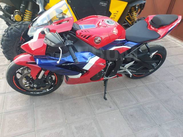 Honda CBR 1000RR-R. 1 000. ., , ,   