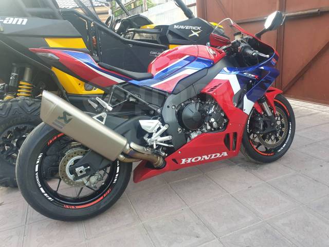 Honda CBR 1000RR-R. 1 000. ., , ,   