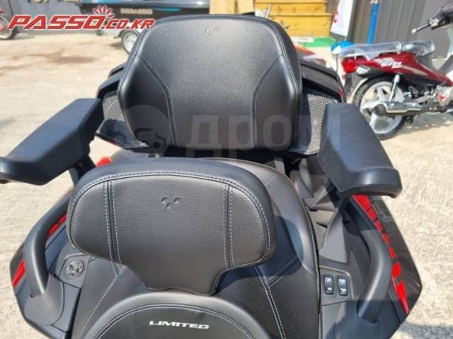 BRP Can-Am Spyder RT Limited. 1 330. ., , ,  .     