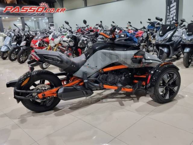 BRP Can-Am Spyder F3-S. 1 330. ., , ,  .     