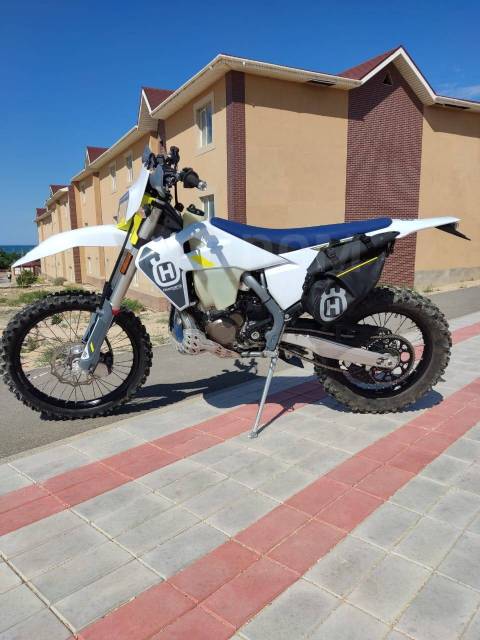 Husqvarna TE 300i. 300. ., , ,  .     