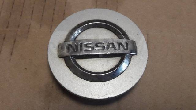 Колпачок на диск nissan