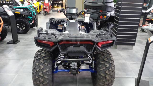 Polaris Sportsman XP 1000. ,  \,   