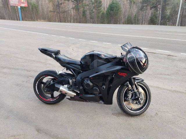 Honda CBR 1000RR Fireblade. 1 000. ., , ,   