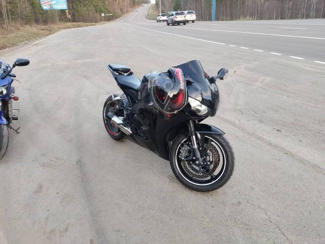 Honda CBR 1000RR Fireblade. 1 000. ., , ,   