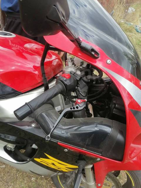 Suzuki GSX-R 750. 750. ., , ,   