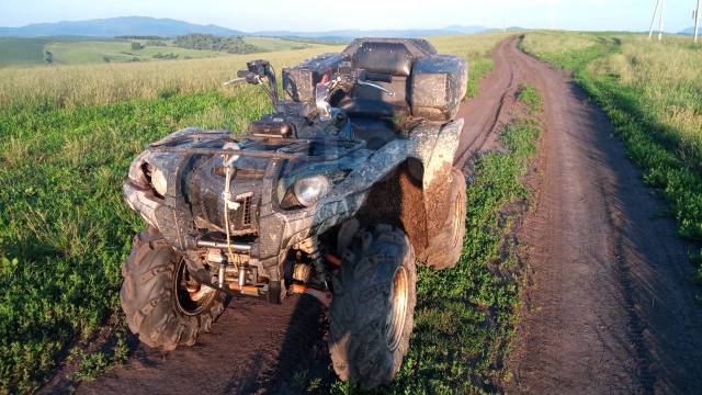 Yamaha Grizzly. ,  \,   