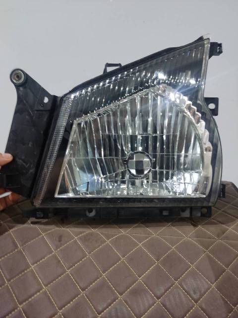 Купить Фара оптика исузу эльф isuzu elf в Хабаровске по цене: 3 500 ...