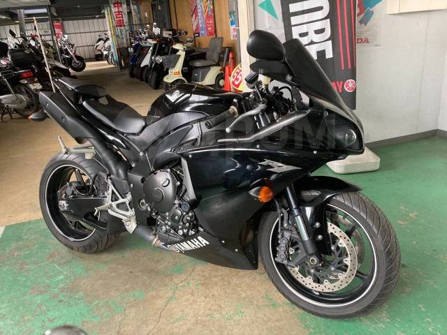 Yamaha YZF-R1. 1 000. ., , ,  .     