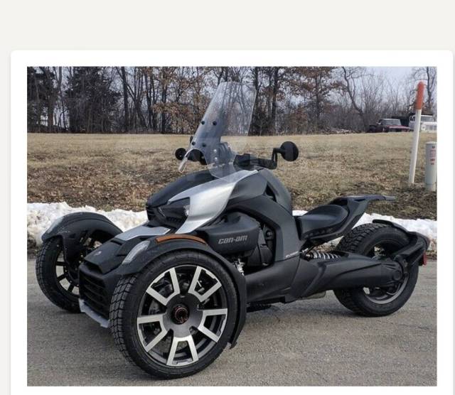 Трайк can am