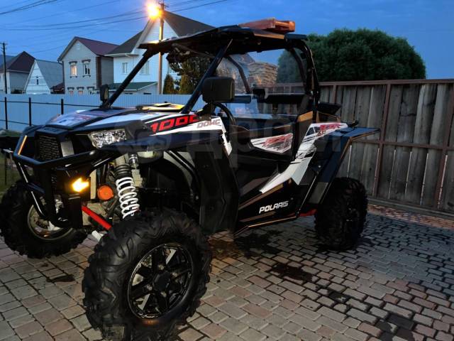 Polaris RZR XP 1000.   