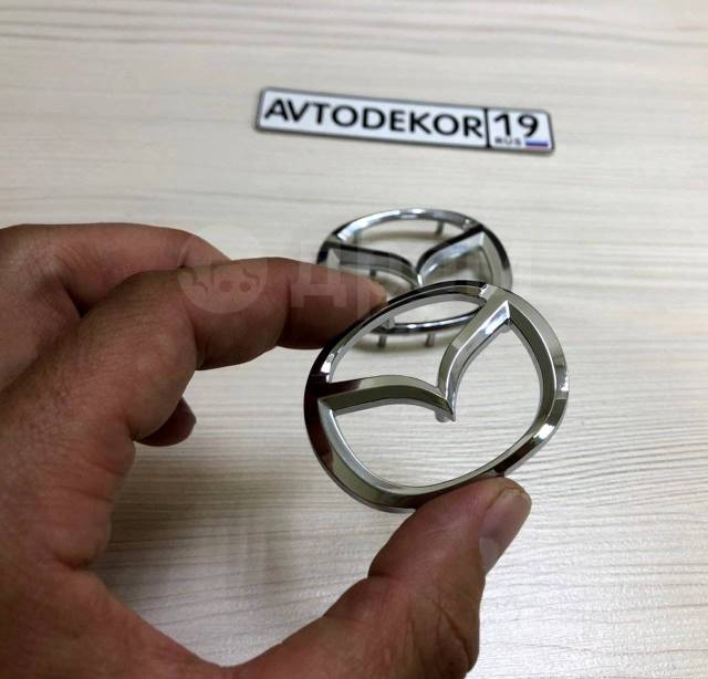 шильдик мазда на руль