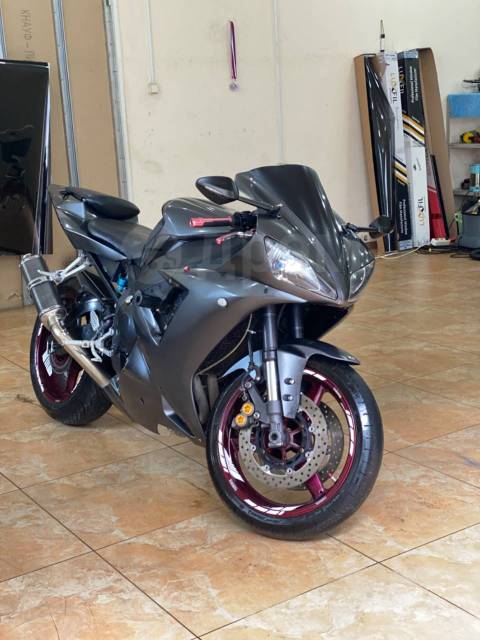 Yamaha YZF-R1. 1 000. ., , ,   