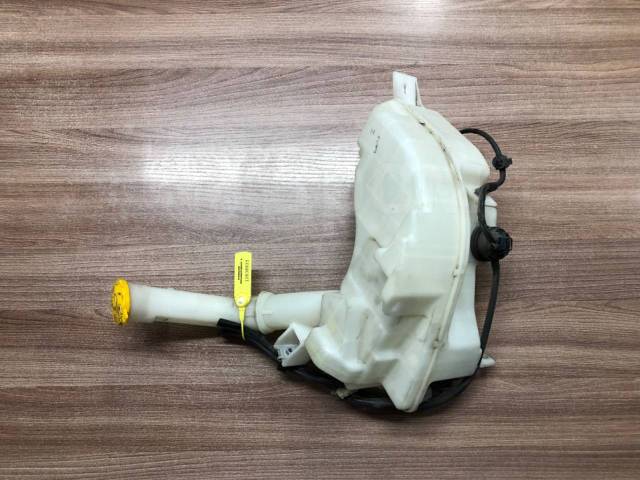 Купить Бачок омывателя Mazda 3 BK 2002-2008 в Тюмени по цене: 2 500 ...
