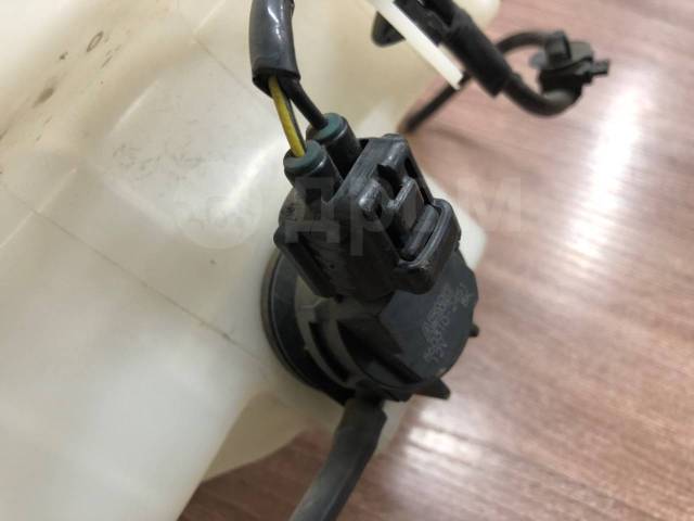 Купить Бачок омывателя Mazda 3 BK 2002-2008 в Тюмени по цене: 2 500 ...